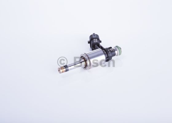 Форсунка топливная FORD Focus III/Galaxy II/S-Max/VOLVO S80 II 2,0T BOSCH 0 261 500 333