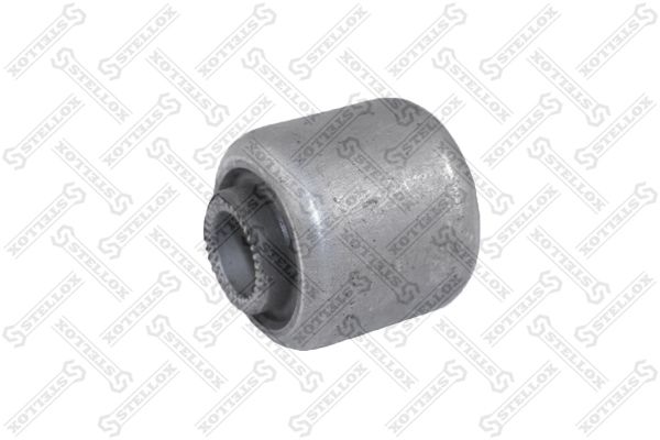 77-01072-SX_сайлентблок задней цапфы!\Toyota Kluger L/V ACU25/MCU25 4WD 00-07